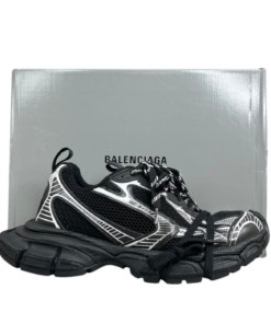 Balenciaga Black And White OG042384