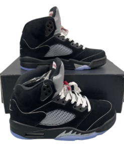 Jordan 5 Retro OG Black Metal Color Remastered Edition OG042011